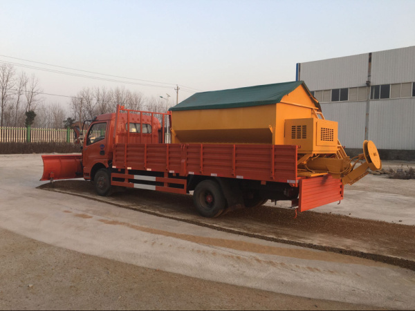 東風多利卡除雪車 中型載貨汽車